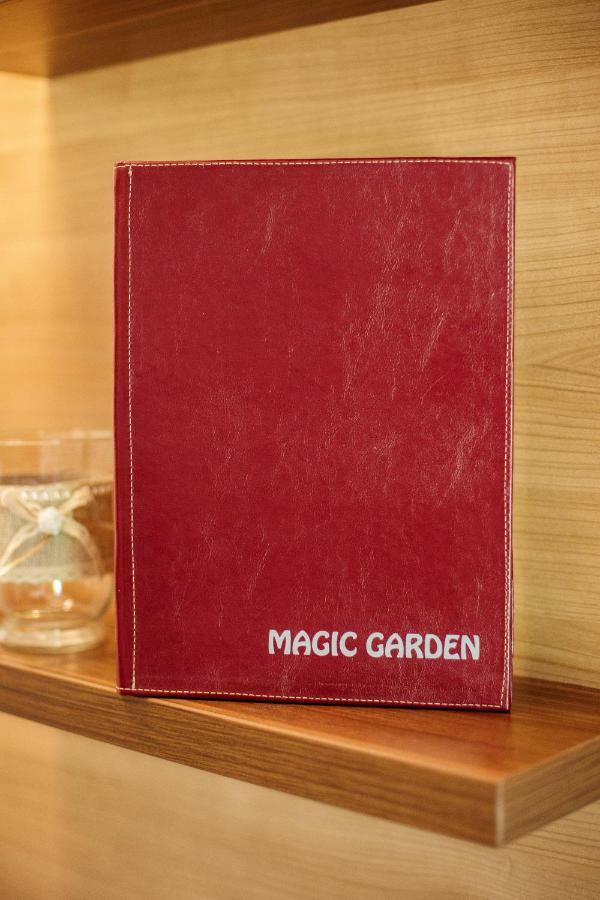 ホテル Magic Garden By Vladut Bacău エクステリア 写真